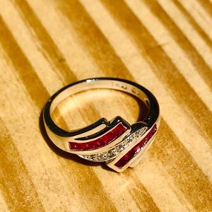 925 silver& princess cut ruby ring w/ zircons